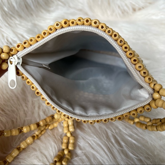 Ombré Bamboo Beaded Crossbody - Picture 4 of 5